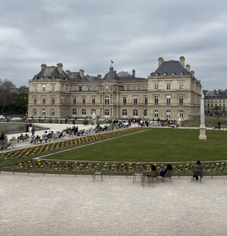 10 French Details That I Incorporate into My Everyday Life